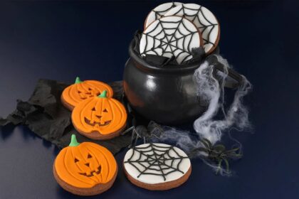 halloween biscuits
